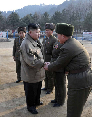 Illustration for article titled North Korea's New Dictator...Looking at Things